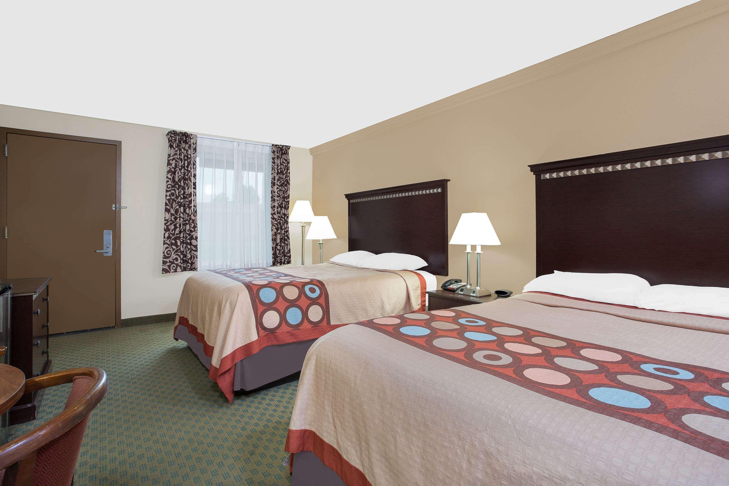 Super 8 By Wyndham Danville Kültér fotó